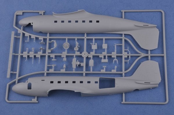 Hobby Boss 87264 C-47A Skytrain 1/72