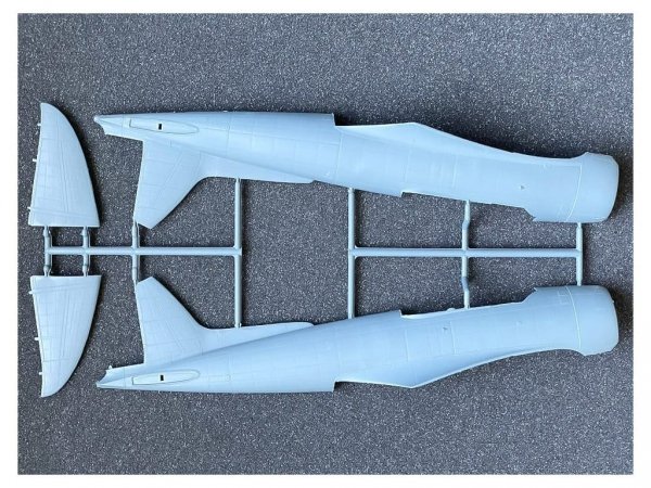 Infinity Models INF3205 Aichi D3A1 Val 1/32
