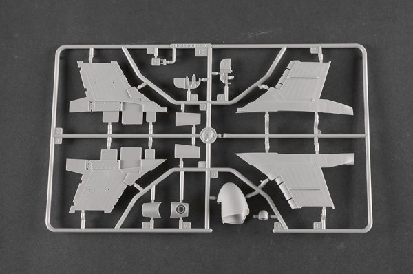 Trumpeter 01641 A-6 E Intruder 1/72