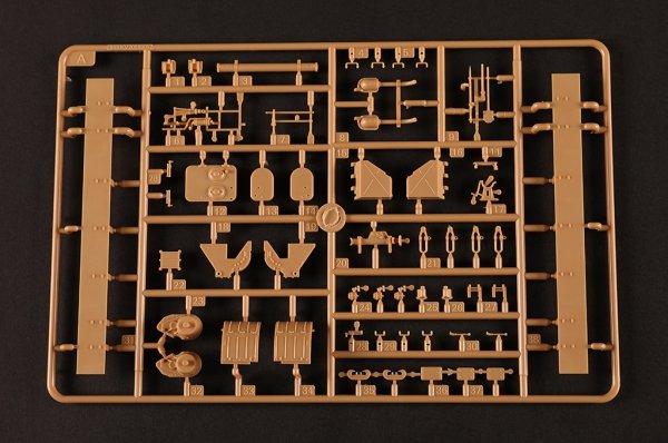Hobby Boss 84830 German Sd.Kfz.171 Pz.Kpfw.Ausf A 1/48