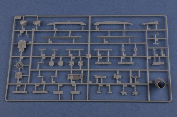 Hobby Boss 81758 Su-17M4 Fitter-K 1/48