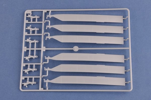 Hobby Boss 81773 CH-47D CHINOOK 1/48