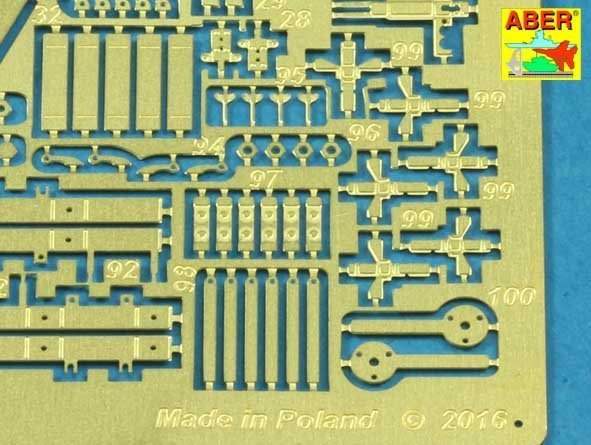 Aber 35259 Sd.Kfz.18 Pz.Kpfw.VI Ausf.E Tiger I (s.PzAbt. 501 in Tunisia) (1:35)