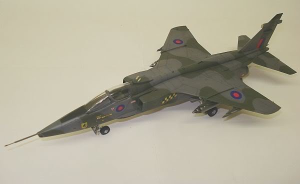 Hasegawa D2 Jaguar GR.Mk.1 A (1:72)