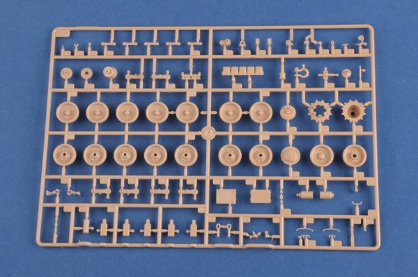 Hobby Boss 84503 Leopard C2 (Canadian MBT) 1/35