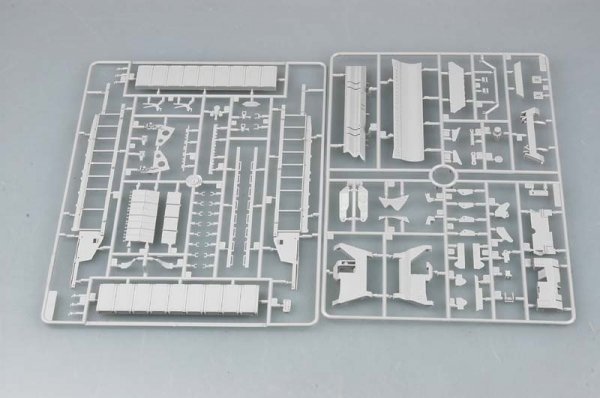 Trumpeter 01522 British Challenger 2 Enhanced Armour (1:35)