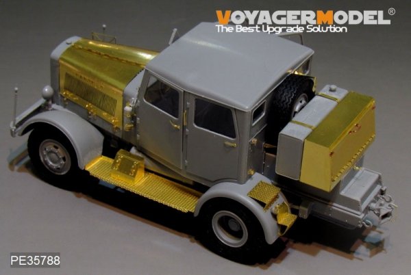 Voyager Model PE35788 WWII Hanomag SS100 Military Car For TAKOM 2068 and 2110 1/35