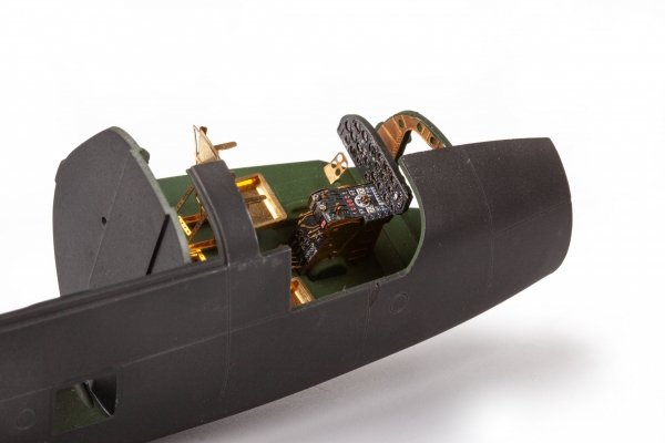 Eduard BIG49421 B-26B Marauder PART I ICM 1/48