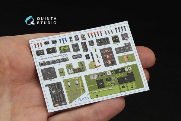 Quinta Studio QD+32250 A-26C Invader 3D-Printed &amp; coloured Interior on decal paper (Hobby Boss) (with 3D-printed resin parts) 1/32