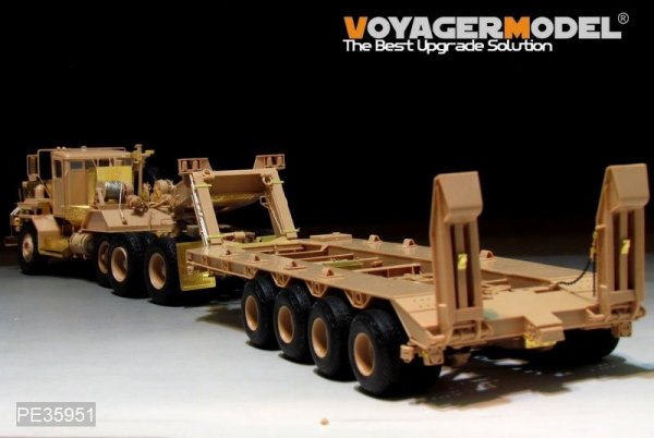 Voyager Model PE35951 Modern US Army M911 C-HET &amp;M747 Heavy Equipment Semi-Trailer For MENG SS-013 1/35