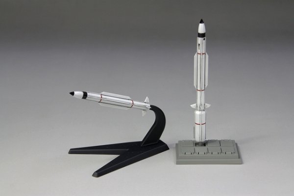 Fine Molds FP28 RIM-161 Standard Missile 3 (SM-3) 1/72