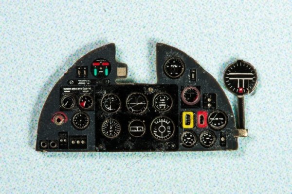 Yahu YMA7242 Hurricane Mk.I late &amp; Mk.II (Hasegawa / Revell) 1:72