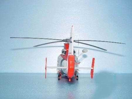 Trumpeter 02816 AEROSPATIALE SA365N DAUPHIN 2 (1:48)