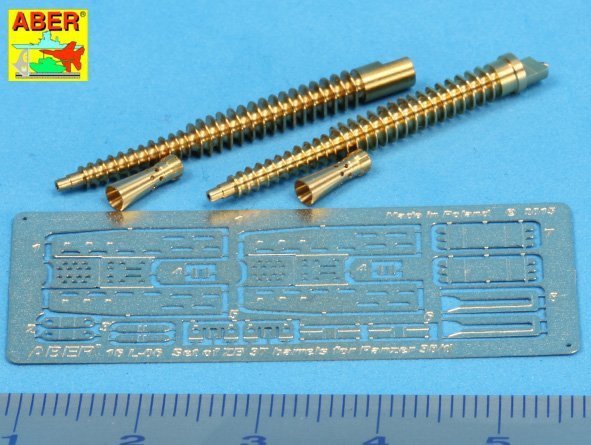 Aber 16L-06 Zestaw dwóch luf ZB 37 do czołgu Pz 38(t) / Set of two barrels ZB 37 for Panzer 38(t) 1/16