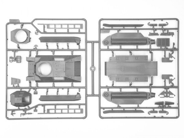 ICM 35337 FCM 36 French Light Tank in German Service 1/35