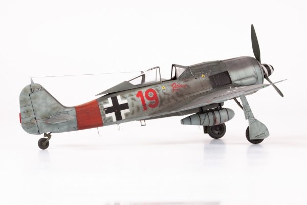 Eduard 82147 Fw 190A-8 1/48