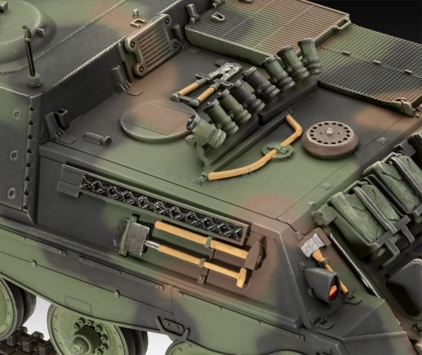 Revell 63353 Raketenjagdpanzer Jaguar 1 Model Set 1/35