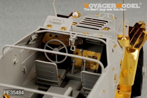 Voyager Model PE35484 Mordern Russian BTR-40 APC for TRUMPETER 05517 1/35