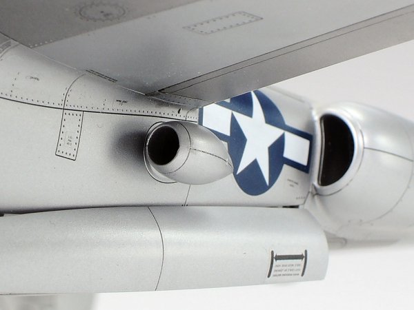 Tamiya 61123 Lockheed P-38J Lightning 1/48