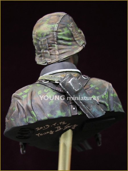Young Miniatures YM1840 German Waffen SS Battle of Kursk 1943 1/10