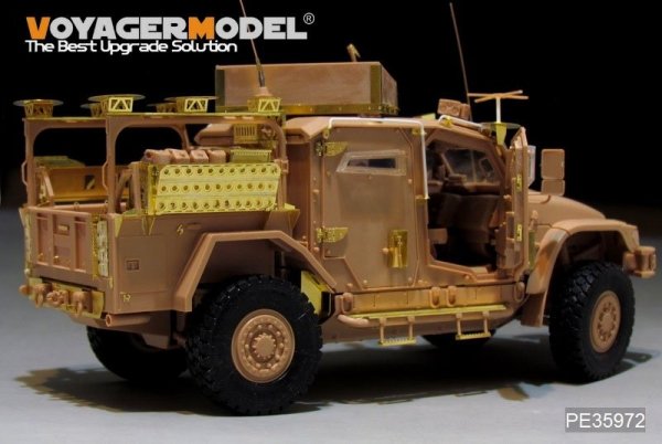 Voyager Model PE35972 Modern British Husky T.S.V. Basic For MENG VS-009 1/35