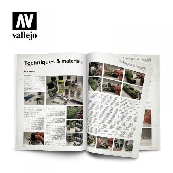 Vallejo 75043 Red Steel EN