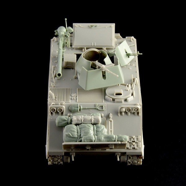 Italeri 6506 M113 ACAV with 106mm recoilless gun (1:35)