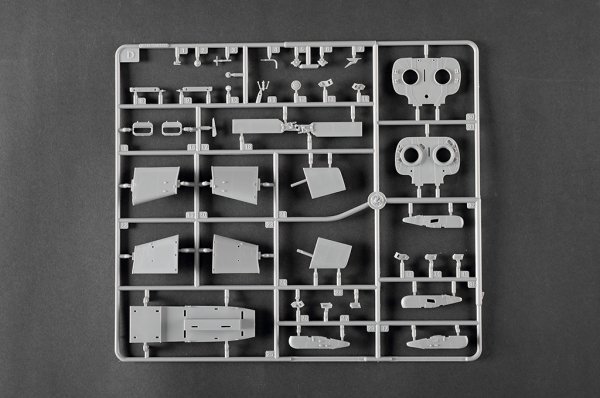 Trumpeter 05117 AH-1W Super Cobra (Turned Exhaust) 1/35