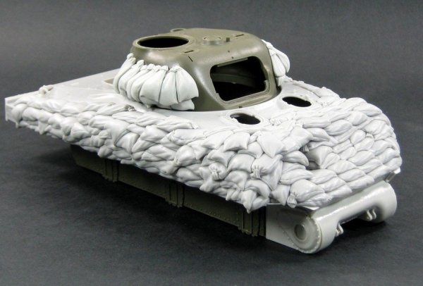 Panzer Art RE35-139 Heavy sand armor for M4A1 tank (Early hull) 1/35