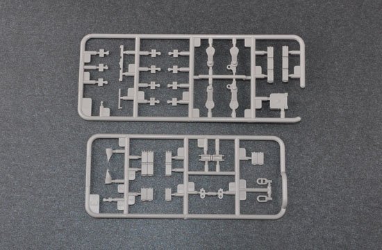 Trumpeter 05581 Russian T-80BVD MBT (1:35)
