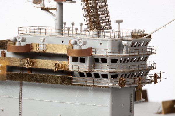 Eduard 53301 USS Nimitz CVN-68 part 7 Trumpeter 1/350