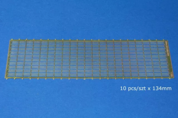 RB Model 350A01 Relingi (10 x 134mm) 1/350