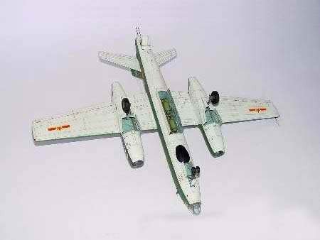 Trumpeter 01604 Ilyushin IL-28 Beagle (1:72)