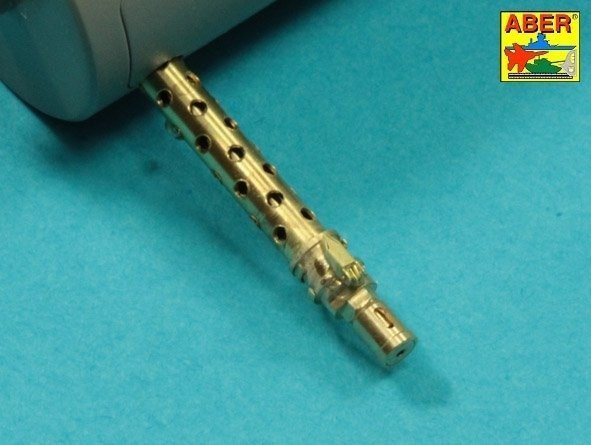 Aber 16L-18 Zestaw 2 luf do MG13k używanych w niemieckim czołgu Pz.Kpfw. I, Ausf. A/B / Set of 2 barrels for guns MG13k (short) used in German light tank Pz.Kpfw. I, Ausf.A/B 1/16