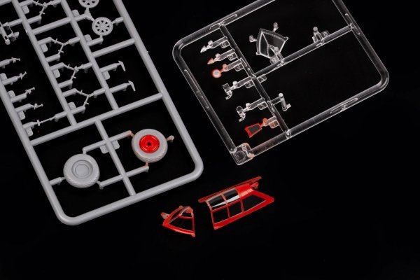 Eduard EX1143 P-47D Razorback MINART 1/48