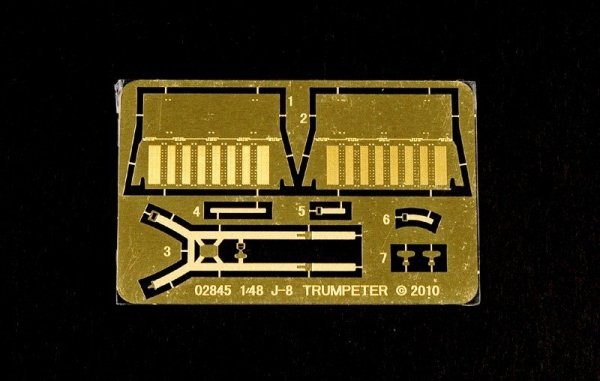 Trumpeter 02845 PLA J-8B fighter (1:48)