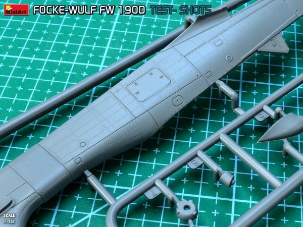 MiniArt 48040 FOCKE-WULF FW 190D-9. MIMETALL PROD. JAGDGESCHWADER 301. BASIC KIT 1/48