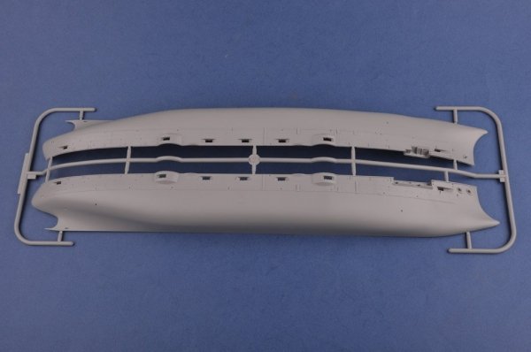 Hobby Boss 82002 Japanese Battleship Mikasa 1902 1/200