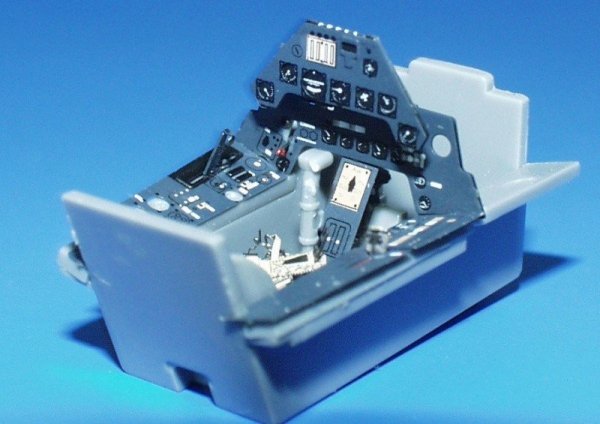 Eduard FE210 Fw 190D-9 1:48 Tamiya