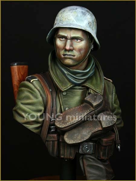 Young Miniatures YM1825 German Infantry Russian Front WWII 1/10