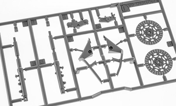 Hasegawa 21517-BK17 Yamaha TZR250 (3MA) (1989) 1/12