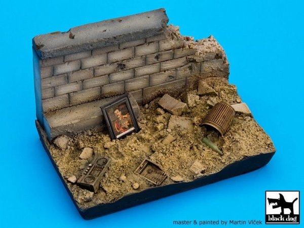 Black Dog D35004 Iraq street base 1/35