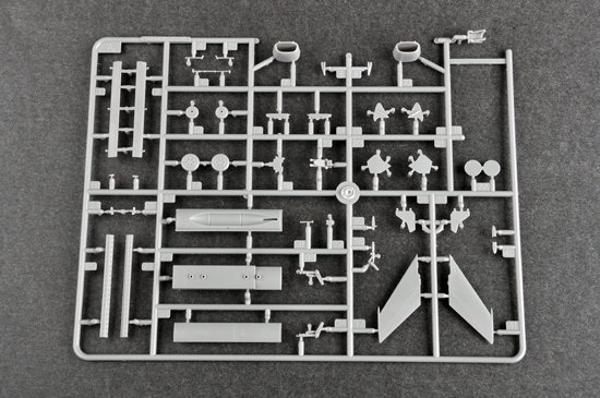 Trumpeter 01685 Nanchang Q5C 1/72