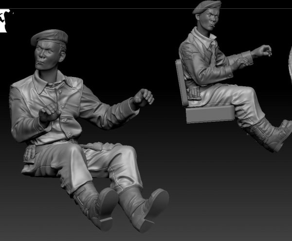 Thunder Model F35008 British Crew M1A1 Wrecker 1/35