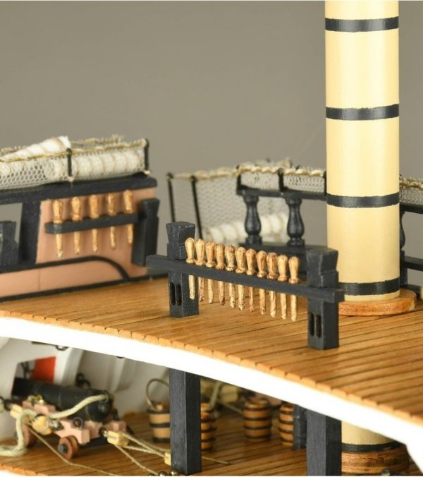 ARTESANIA LATINA 20500 Przekrój sekcji okrętu HMS Victory 1/72
