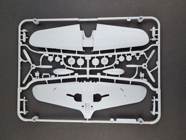 Arma Hobby 40011 P-39N Airacobra 1/48