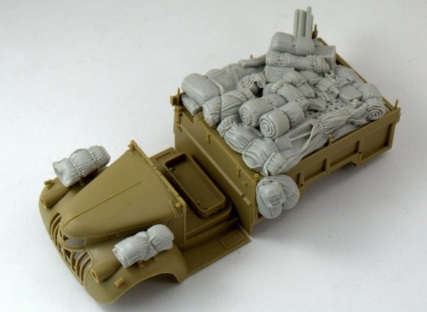 Panzer Art RE35-477 Stowage set for Chevrolet LRDG 1/35