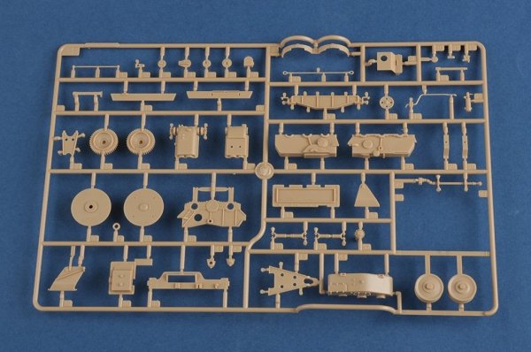 Hobby Boss 84554 German Sd.Kfz.179 Bergepanther Ausf.G Late Version 1/35