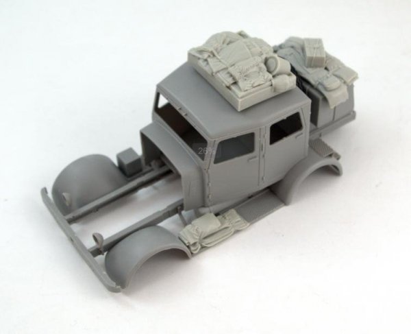 Panzer Art RE35-497 Stowage set for Hanomag SS100 1/35