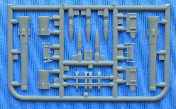 ACE 72599 B-4 203mm Stalin's Sledgehammer 1/72